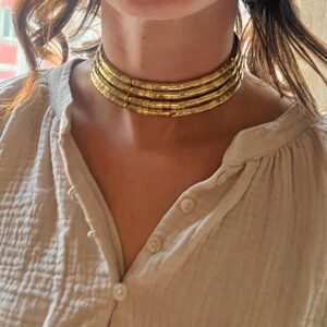 Collar dorado ajustable